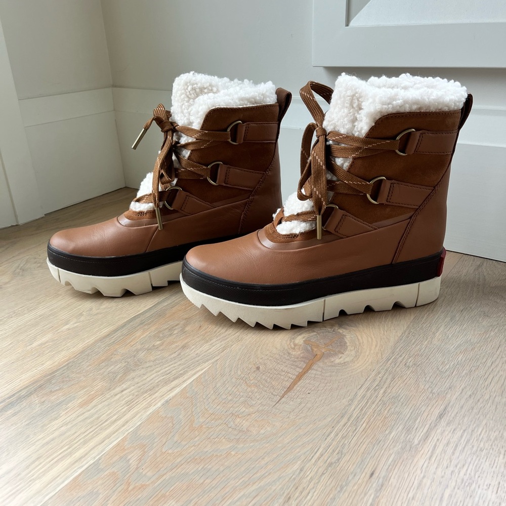 Sorel Brown Winter Boots